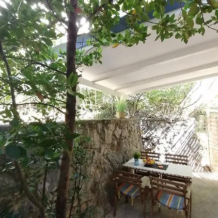 12305b Apartment *