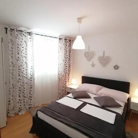 Apartment 12305b Crikvenica